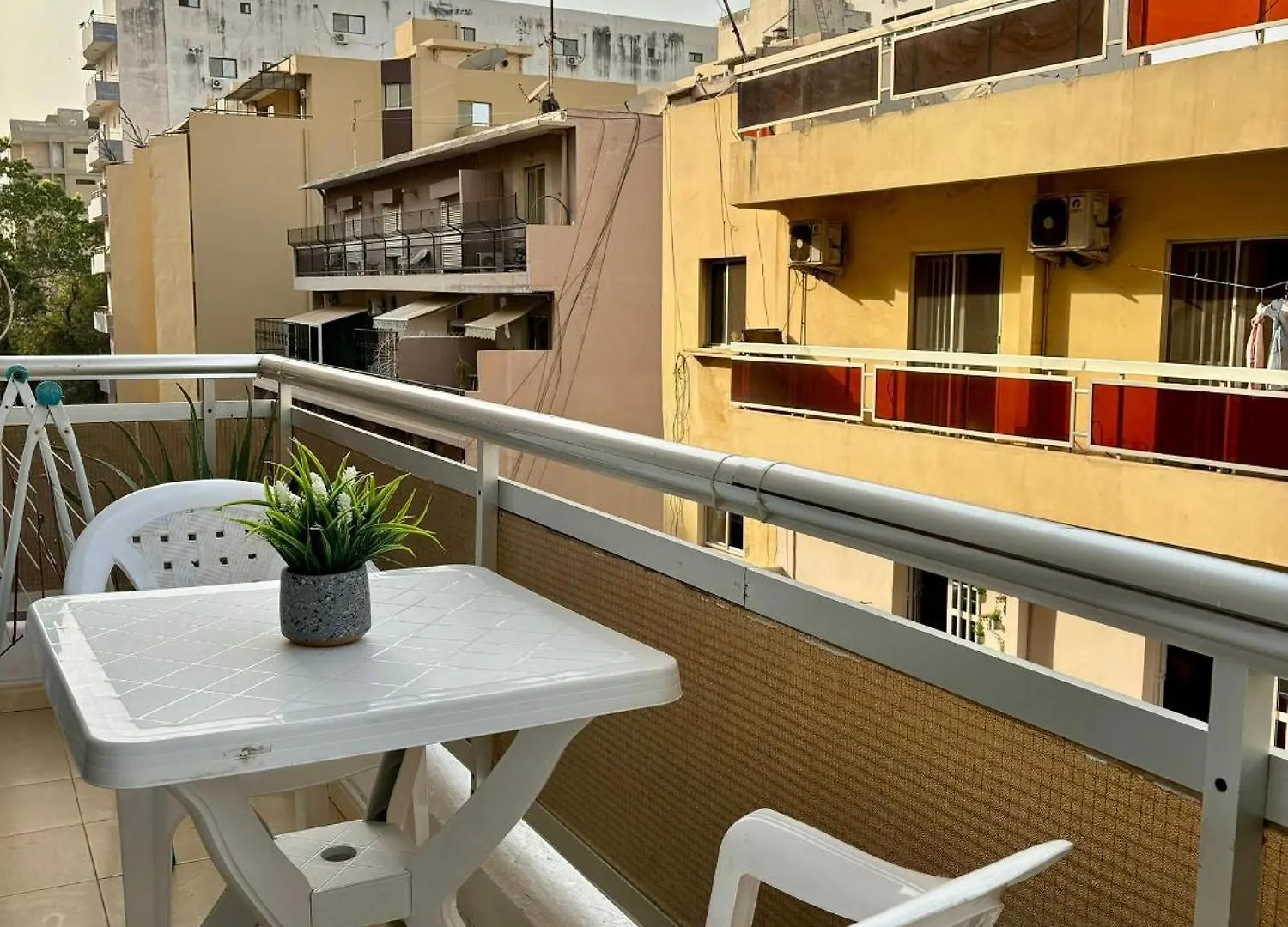 Le Dakar Roi - Studio Centre Ville Tres Bien Situe